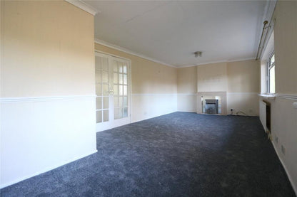 1 bedroom maisonette in Crowthorne RG45 7HH