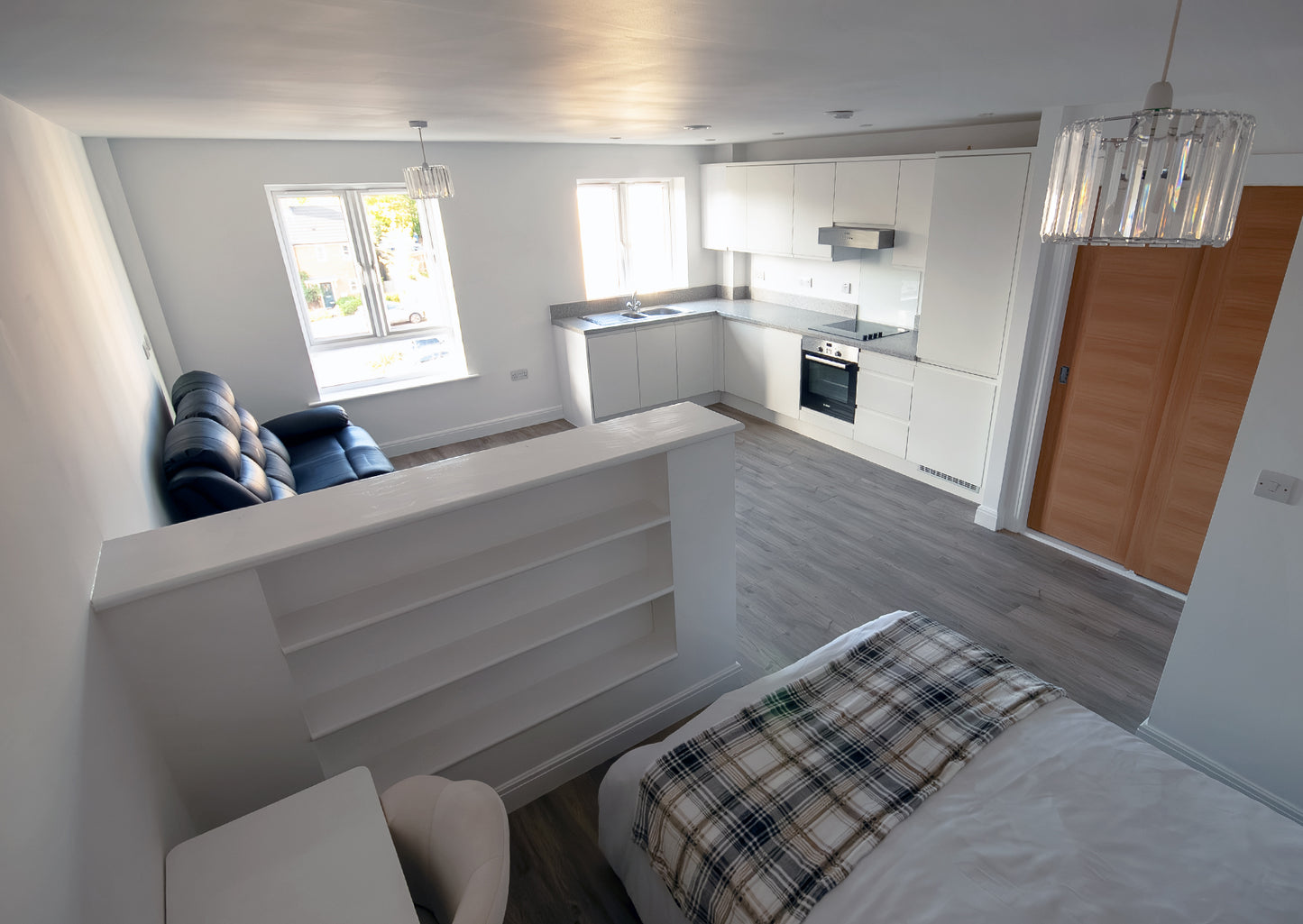 Guildgate House, High Street, Crowthorne RG45 7FE - 1 Bed Studio Flat