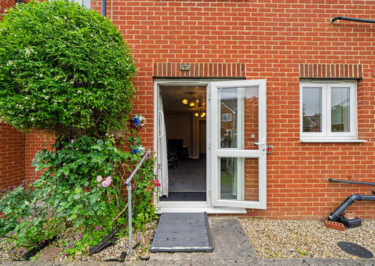 Warner Court, Sandhurst Retirement Home GU47 0PH